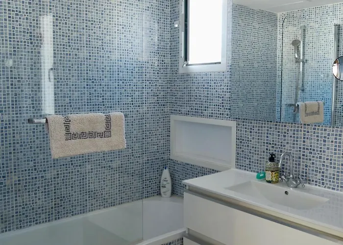 2 Bedroom Pool Views - Naranjos